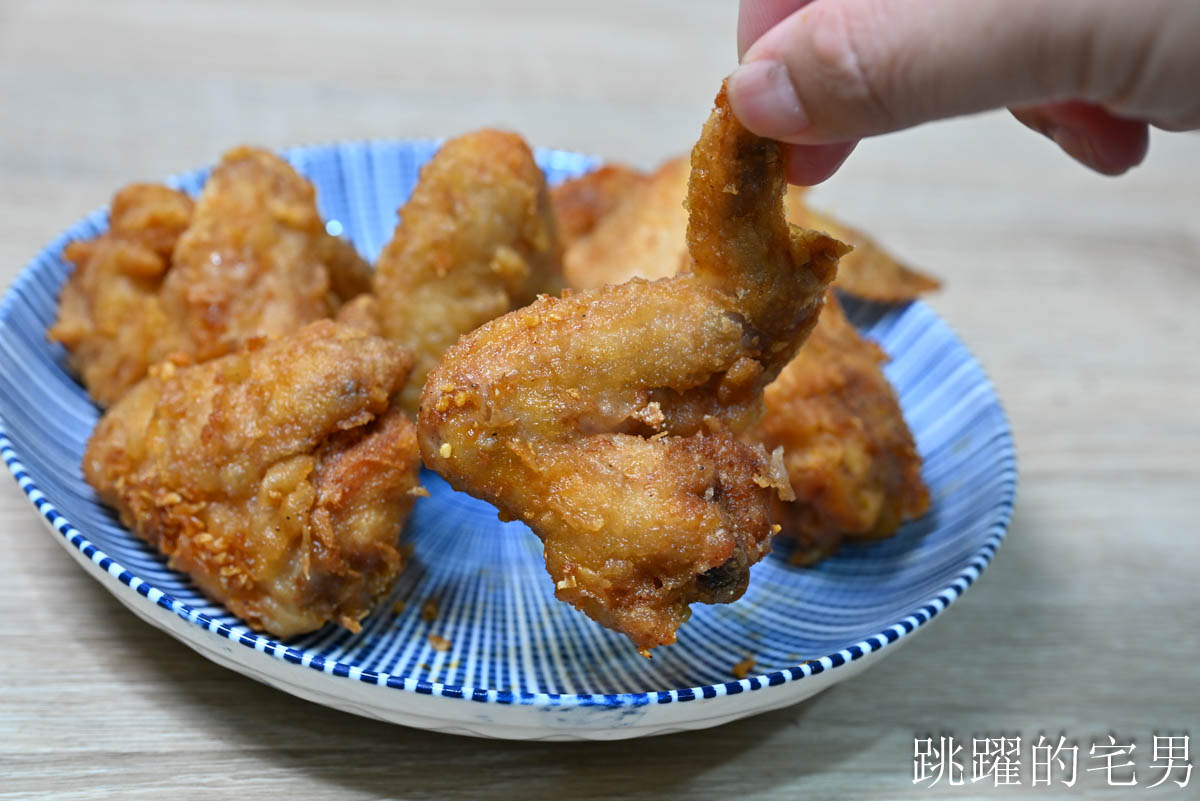 [花蓮吉安美食]勇記炸雞翅-花蓮炸雞翅6支100元，活動加送1隻，雞腿塊3支100元，好吃又不油，花蓮鹹酥雞