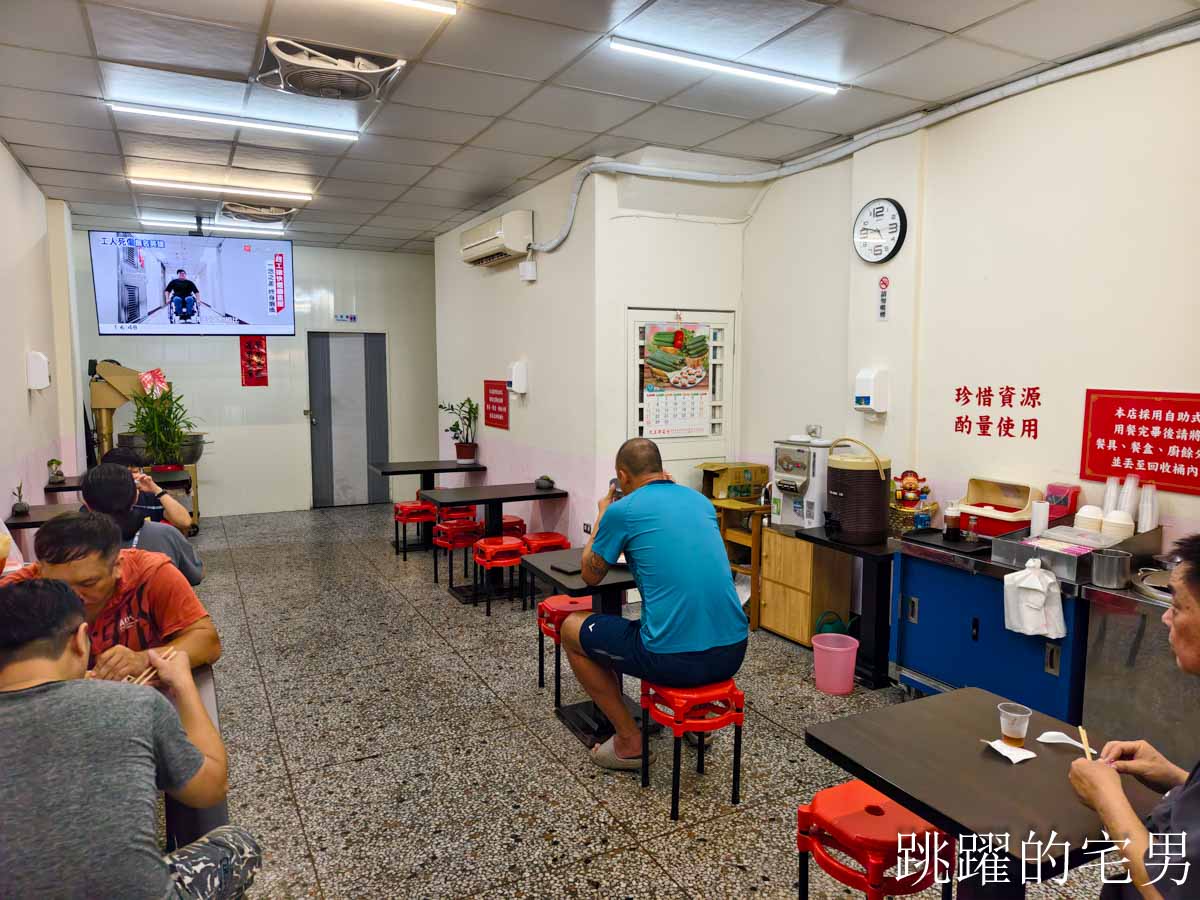 [吉安美食]郭記港式燒臘坊-這家花蓮燒臘烤鴨必吃，櫻桃鴨油脂十足，烤鴨腿就是讚啦，五寶飯