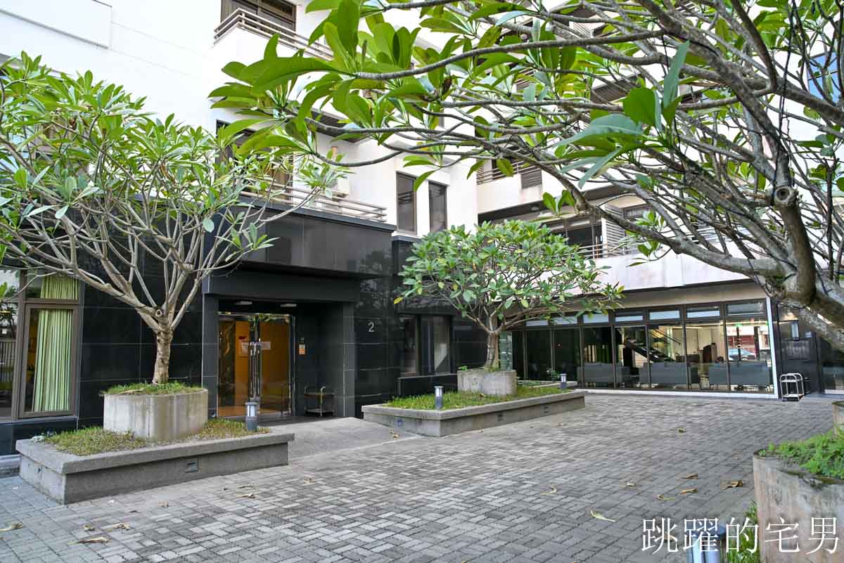 2025花蓮平價飯店「雀客藏居 – 花蓮林森 」離火車站10分鐘、免費停車場，提供花蓮2天1夜行程推薦，必去花蓮景點美食，花蓮平價住宿