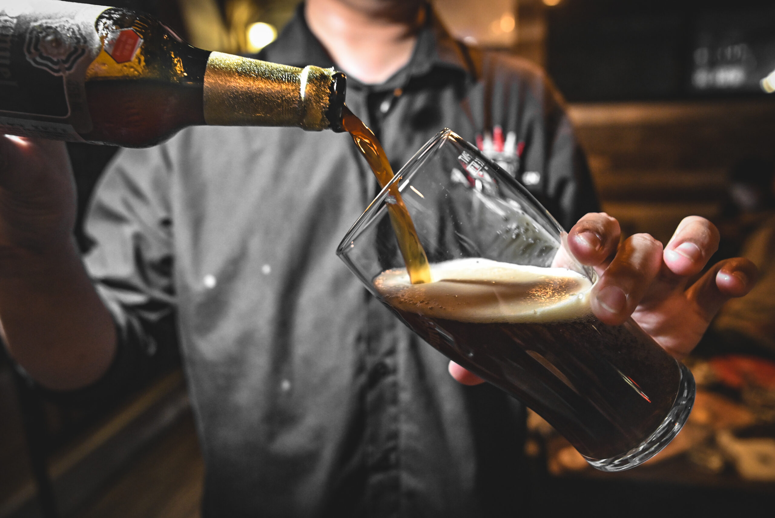 網站近期文章：如何挑選精釀啤酒? 新手必看 5 大入門指南不踩雷， ABV美式餐酒館台北敦化店