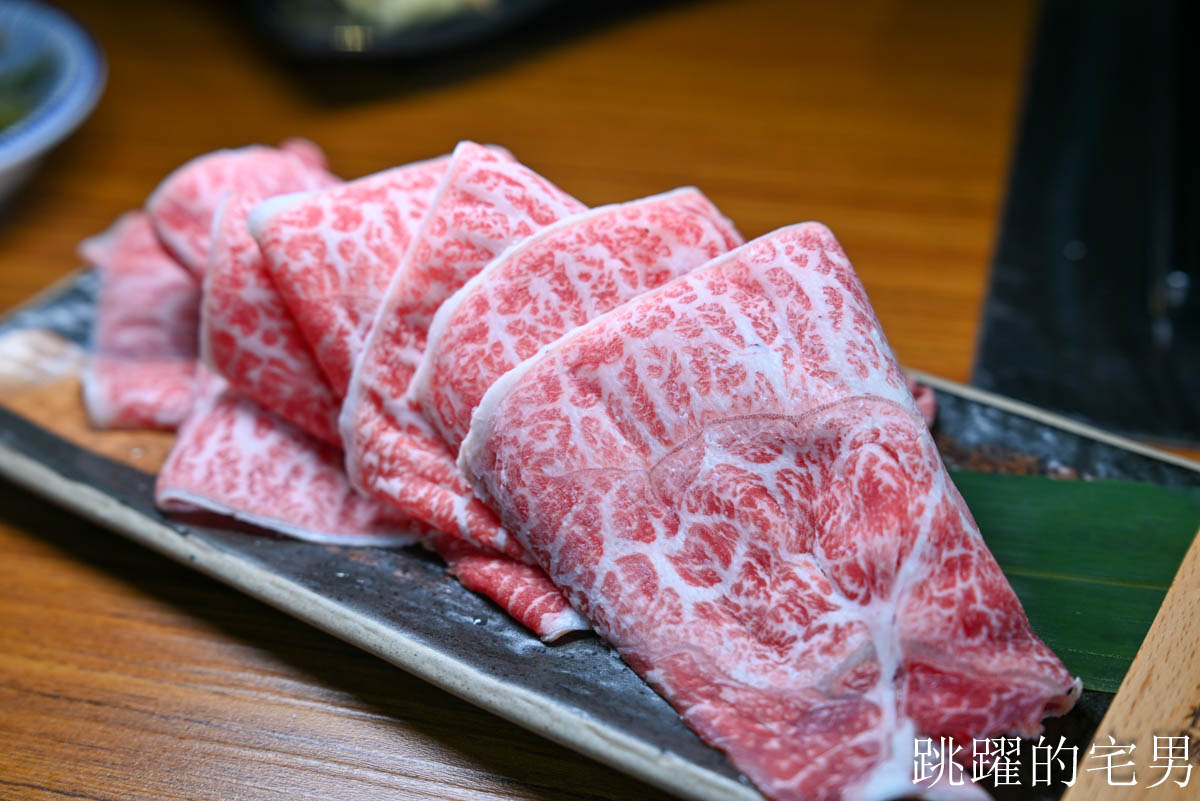 [西門町美食]ABV串串啤酒館- 精釀啤酒懶人包：風格、場合、搭餐一次懂，麻辣鍋經典熱炒這樣搭準沒錯。西門町火鍋串串10元起，多樣熱炒，西門町宵夜酒吧營業到凌晨1點半