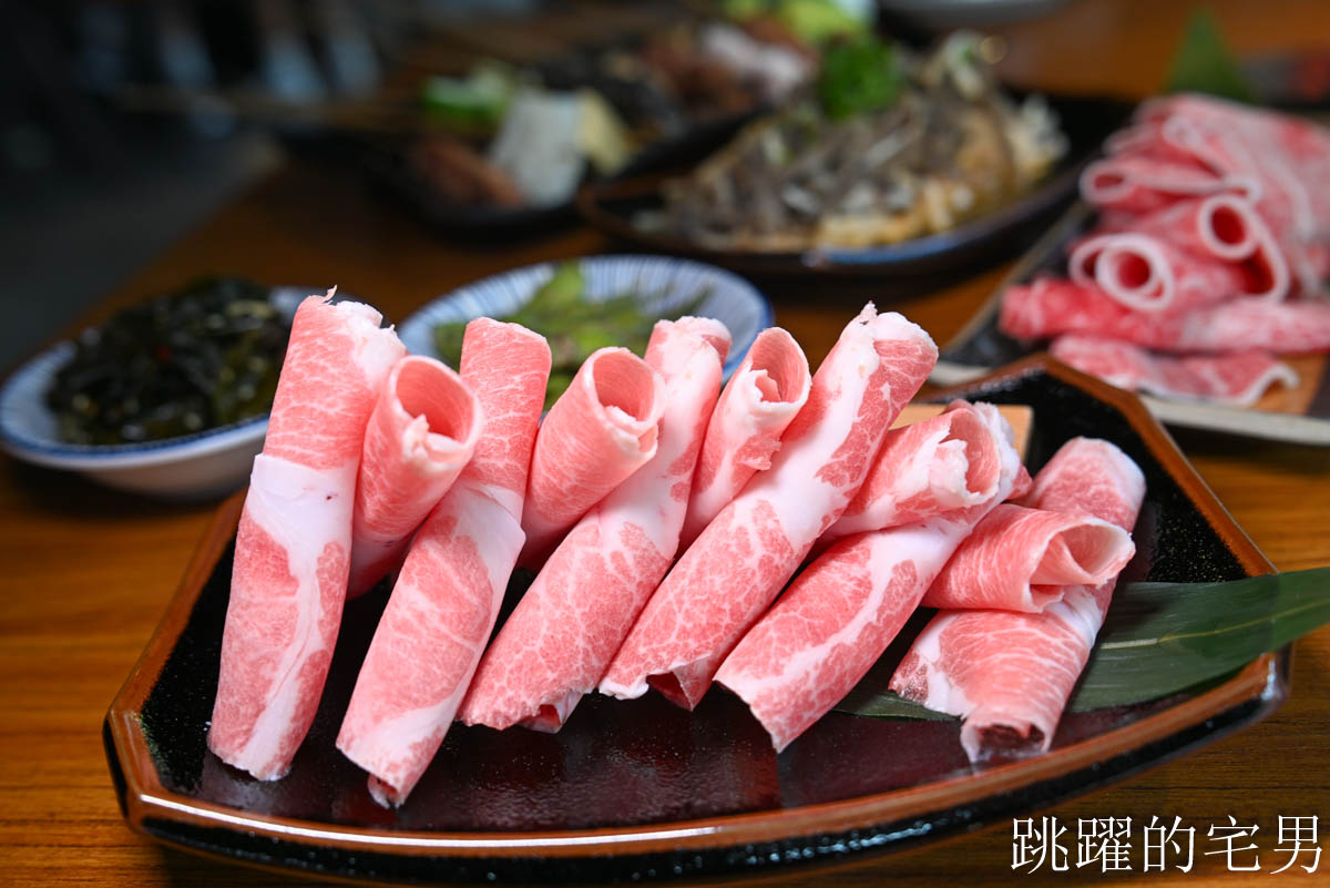 [西門町美食]ABV串串啤酒館- 精釀啤酒懶人包：風格、場合、搭餐一次懂，麻辣鍋經典熱炒這樣搭準沒錯。西門町火鍋串串10元起，多樣熱炒，西門町宵夜酒吧營業到凌晨1點半