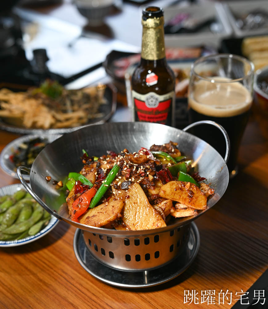 [西門町美食]ABV串串啤酒館- 精釀啤酒懶人包：風格、場合、搭餐一次懂，麻辣鍋經典熱炒這樣搭準沒錯。西門町火鍋串串10元起，多樣熱炒，西門町宵夜酒吧營業到凌晨1點半