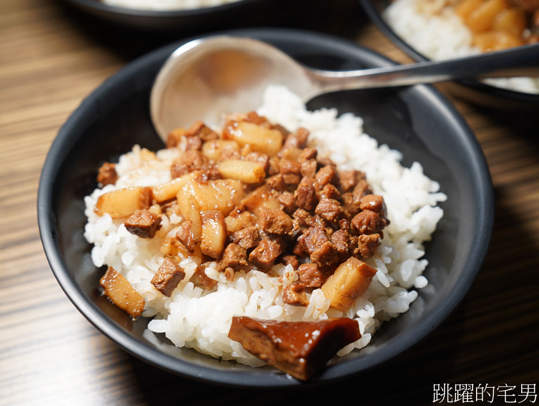 [花蓮美食懶人包] 非洲豬瘟不要來! 守護台灣豬肉，先個吃滷肉飯壓壓驚，5家風格風格迥異滷肉飯你吃過嗎?  花蓮美食影片已上架