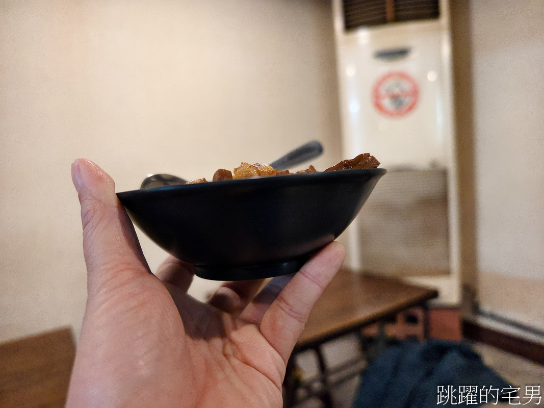 [花蓮美食懶人包] 非洲豬瘟不要來! 守護台灣豬肉，先個吃滷肉飯壓壓驚，5家風格風格迥異滷肉飯你吃過嗎?  花蓮美食影片已上架