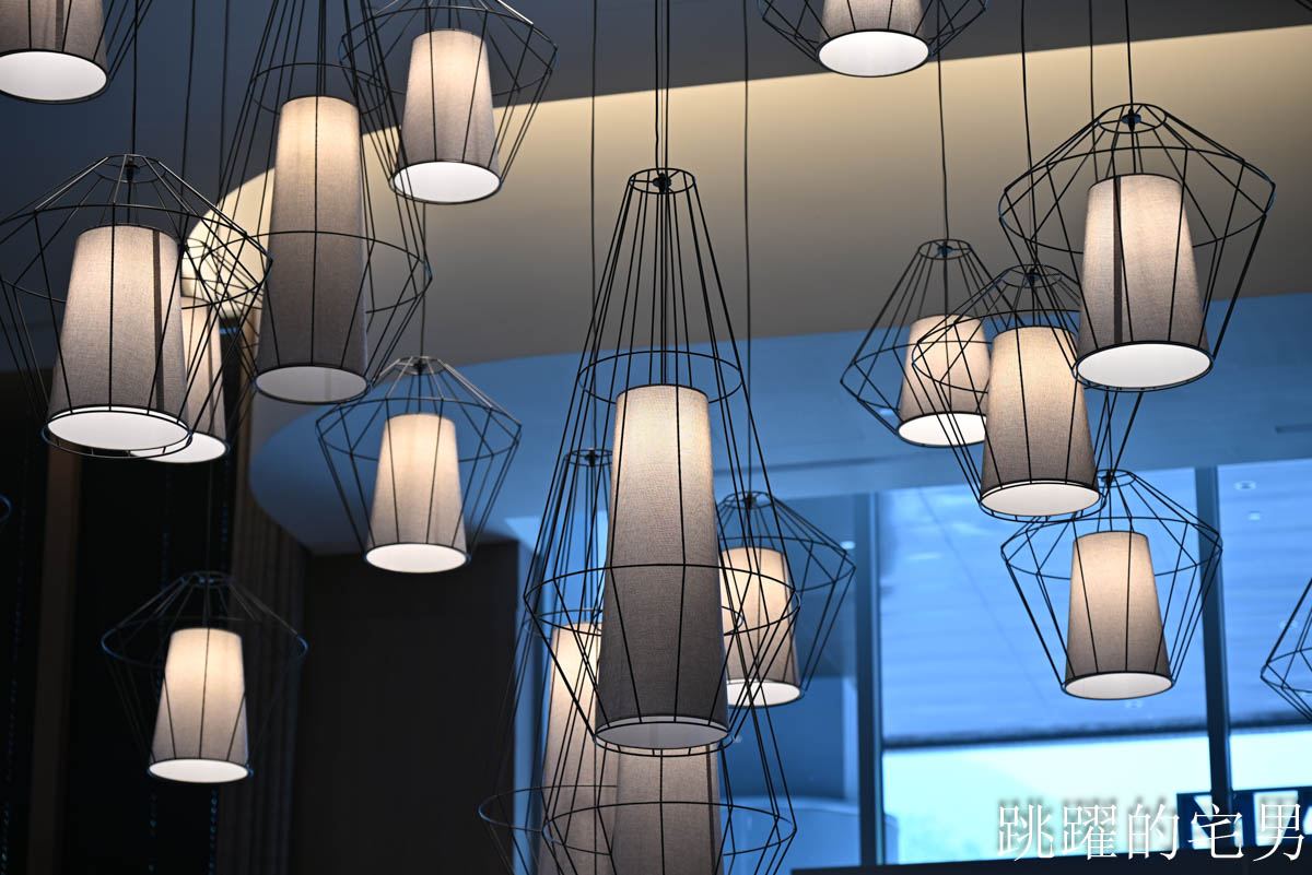 [日月潭飯店推薦]日月潭力麗溫德姆溫泉酒店-3天2夜帶媽媽住五星級店，質感太好啦!  房間標配溫泉池，行政酒廊、還有日月潭最大室內親子遊戲空間