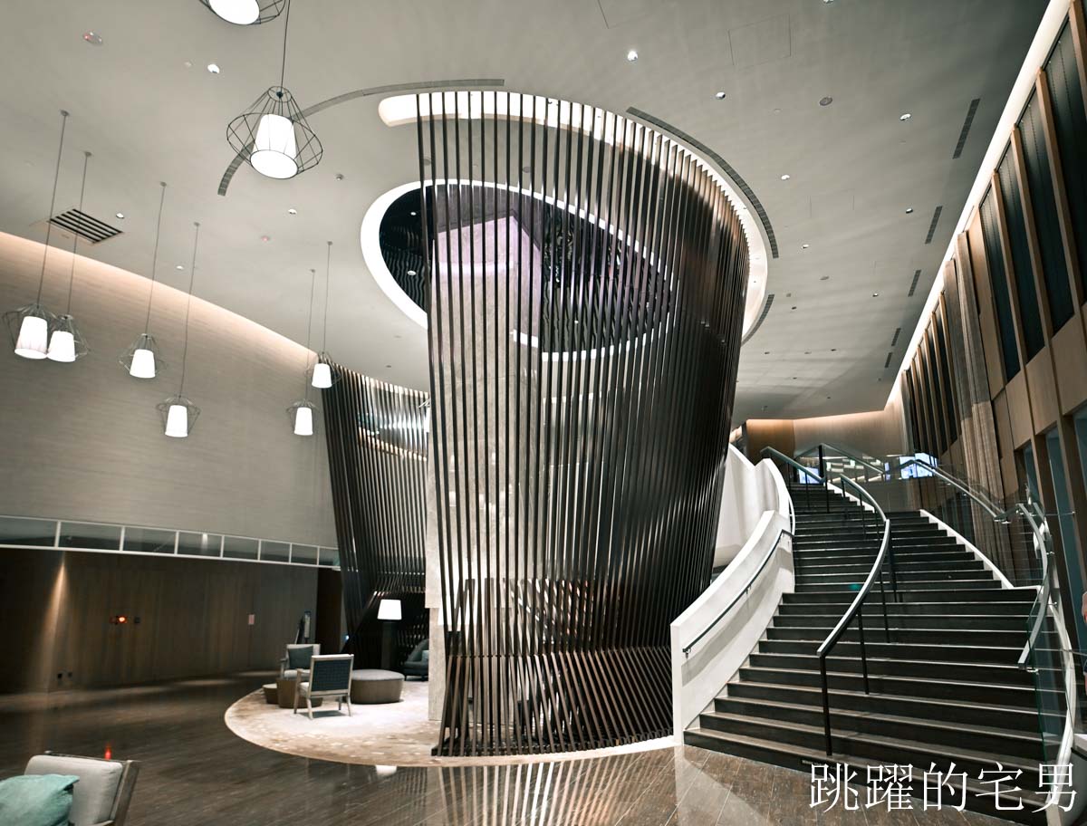 [日月潭飯店推薦]日月潭力麗溫德姆溫泉酒店-3天2夜帶媽媽住五星級店，質感太好啦!  房間標配溫泉池，行政酒廊、還有日月潭最大室內親子遊戲空間