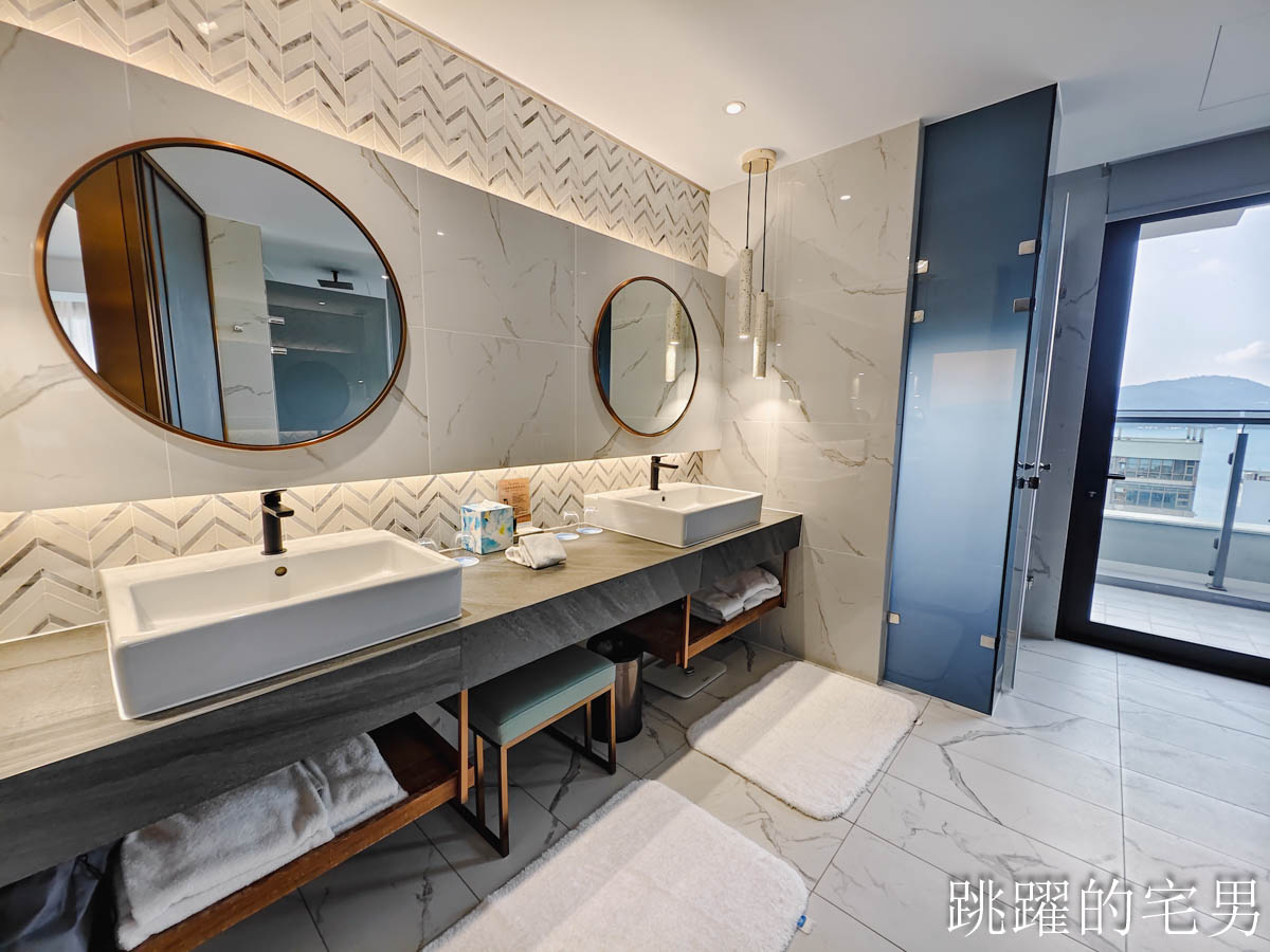 [日月潭飯店推薦]日月潭力麗溫德姆溫泉酒店-3天2夜帶媽媽住五星級店，質感太好啦!  房間標配溫泉池，行政酒廊、還有日月潭最大室內親子遊戲空間