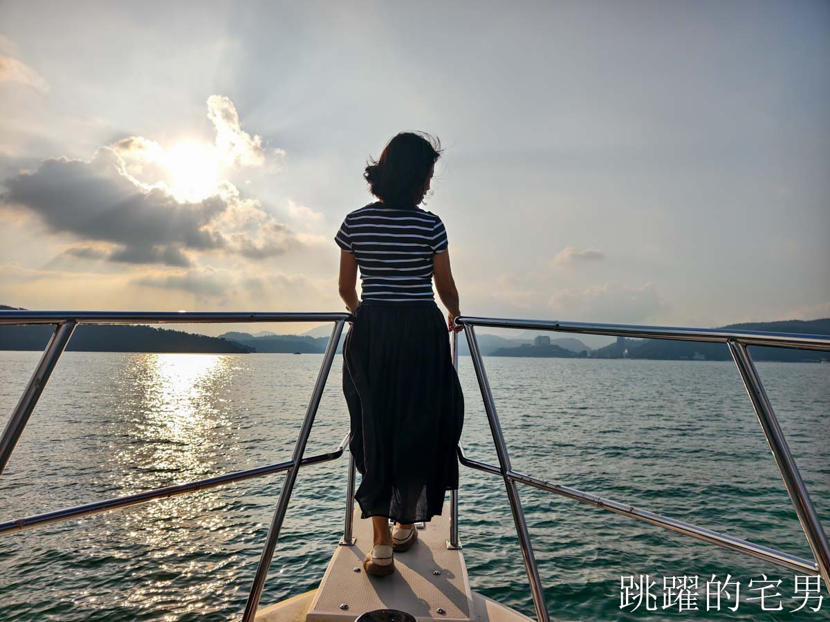 [日月潭飯店推薦]日月潭力麗溫德姆溫泉酒店-3天2夜帶媽媽住五星級店，質感太好啦!  房間標配溫泉池，行政酒廊、還有日月潭最大室內親子遊戲空間