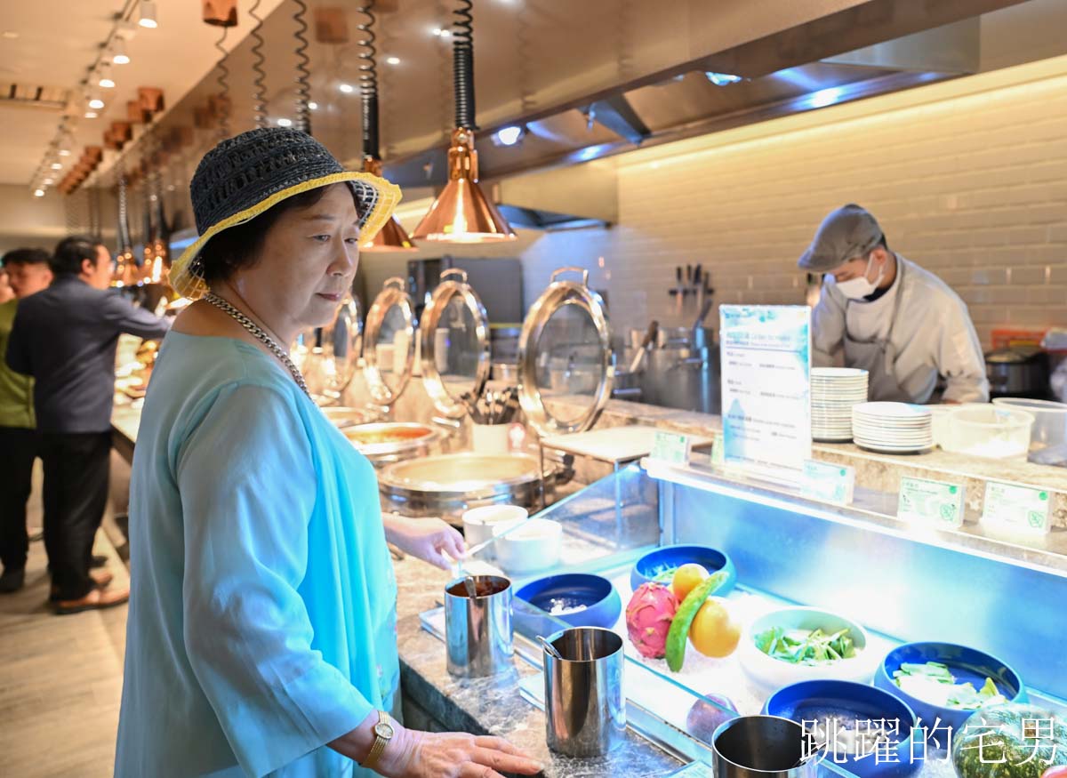 [日月潭飯店推薦]日月潭力麗溫德姆溫泉酒店-3天2夜帶媽媽住五星級店，質感太好啦!  房間標配溫泉池，行政酒廊、還有日月潭最大室內親子遊戲空間