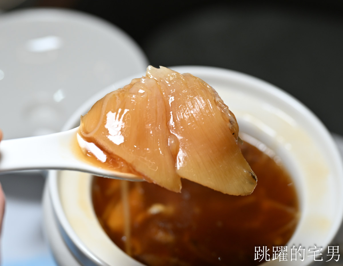 [日月潭飯店推薦]日月潭力麗溫德姆溫泉酒店-3天2夜帶媽媽住五星級店，質感太好啦!  房間標配溫泉池，行政酒廊、還有日月潭最大室內親子遊戲空間