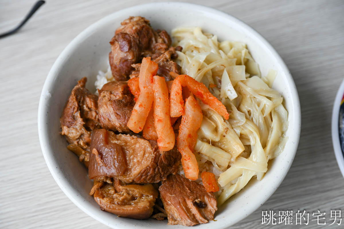 [花蓮美食]胖胖虱目魚-傳承超過30年花蓮老店，乾煎虱目魚也太香啦! 加30元就有4菜便當C/P值超高，加湯免費! 花蓮火車站美食，花蓮下午有營業餐廳