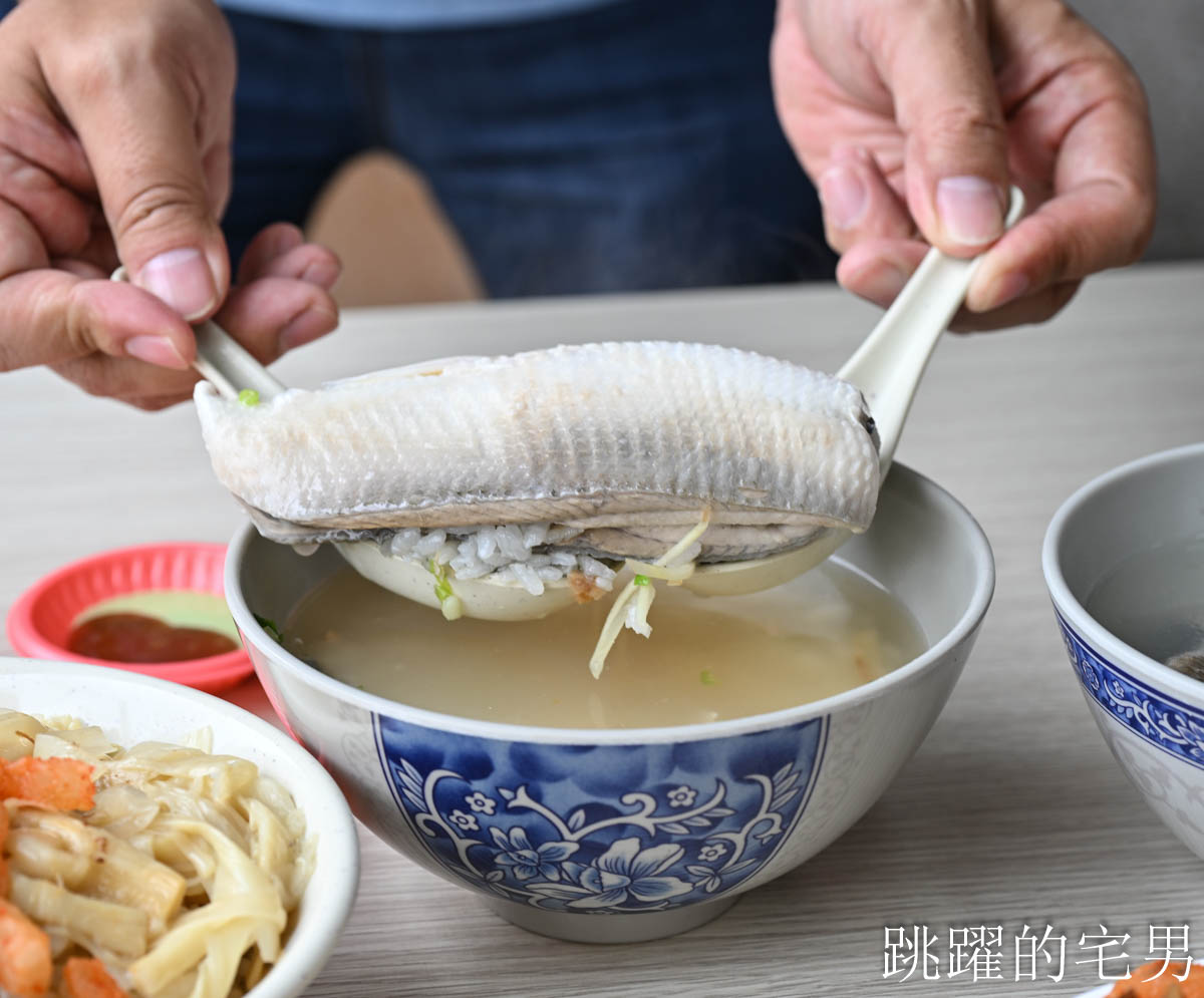 [花蓮美食]胖胖虱目魚-傳承超過30年花蓮老店，乾煎虱目魚也太香啦! 加30元就有4菜便當C/P值超高，加湯免費! 花蓮火車站美食，花蓮下午有營業餐廳