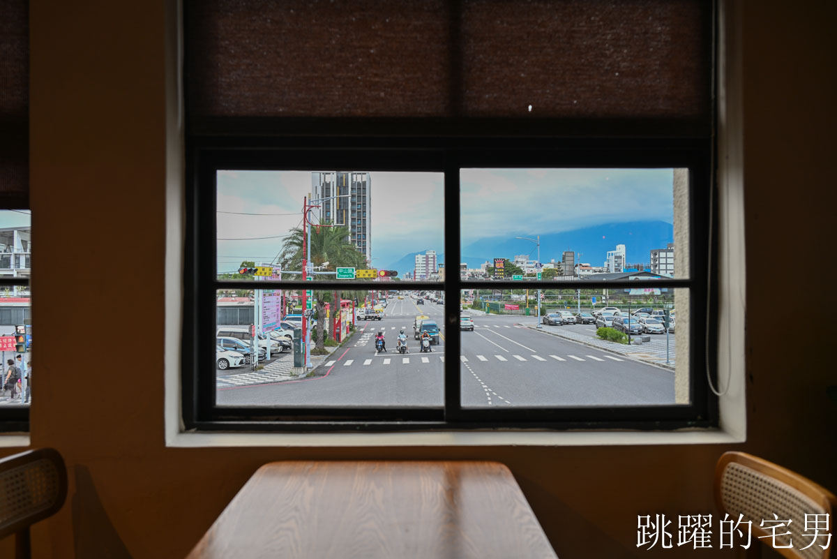 [花蓮冰店]一心泡泡冰-30年花蓮冰店搬家維持傳統刨冰，高質感空間根本是約會咖啡廳，東大門附近美食