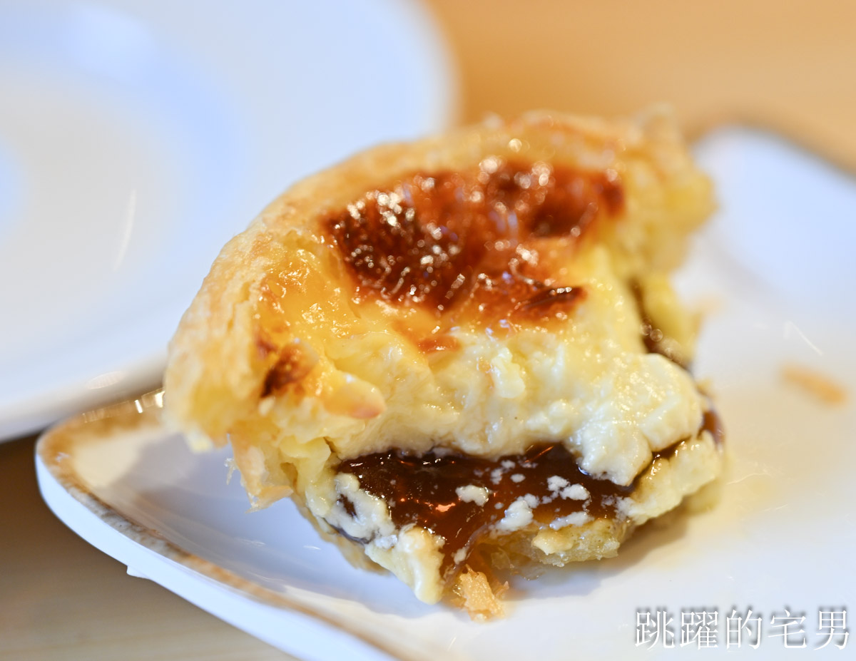 [花蓮冰店]一心泡泡冰-30年花蓮冰店搬家維持傳統刨冰，高質感空間根本是約會咖啡廳，東大門附近美食