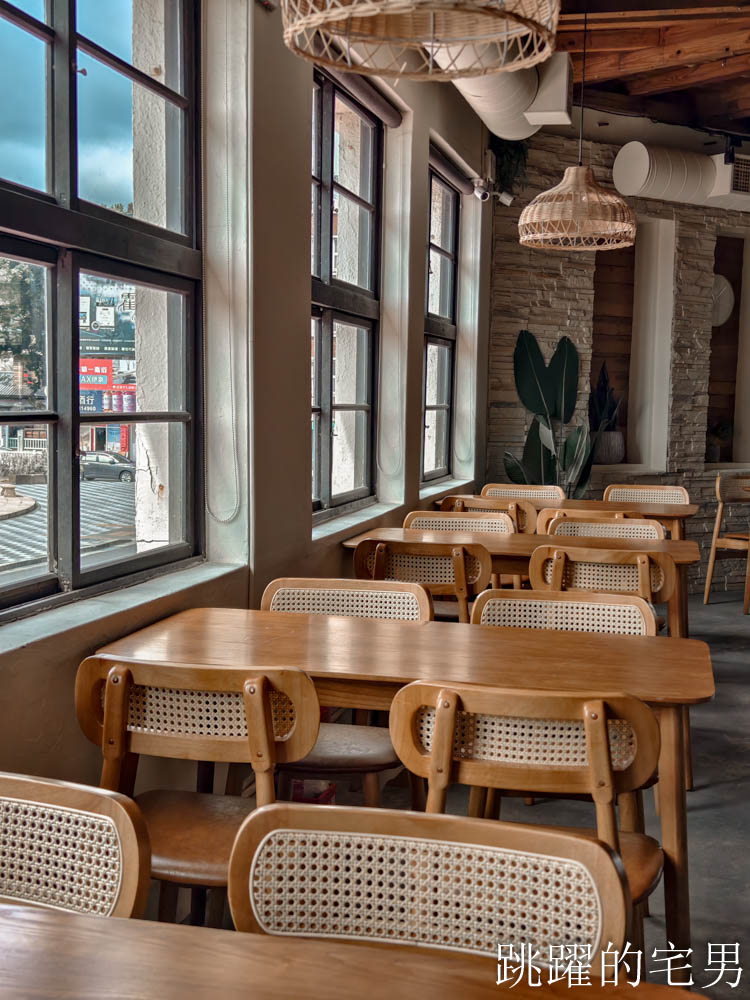 [花蓮冰店]一心泡泡冰-30年花蓮冰店搬家維持傳統刨冰，高質感空間根本是約會咖啡廳，東大門附近美食