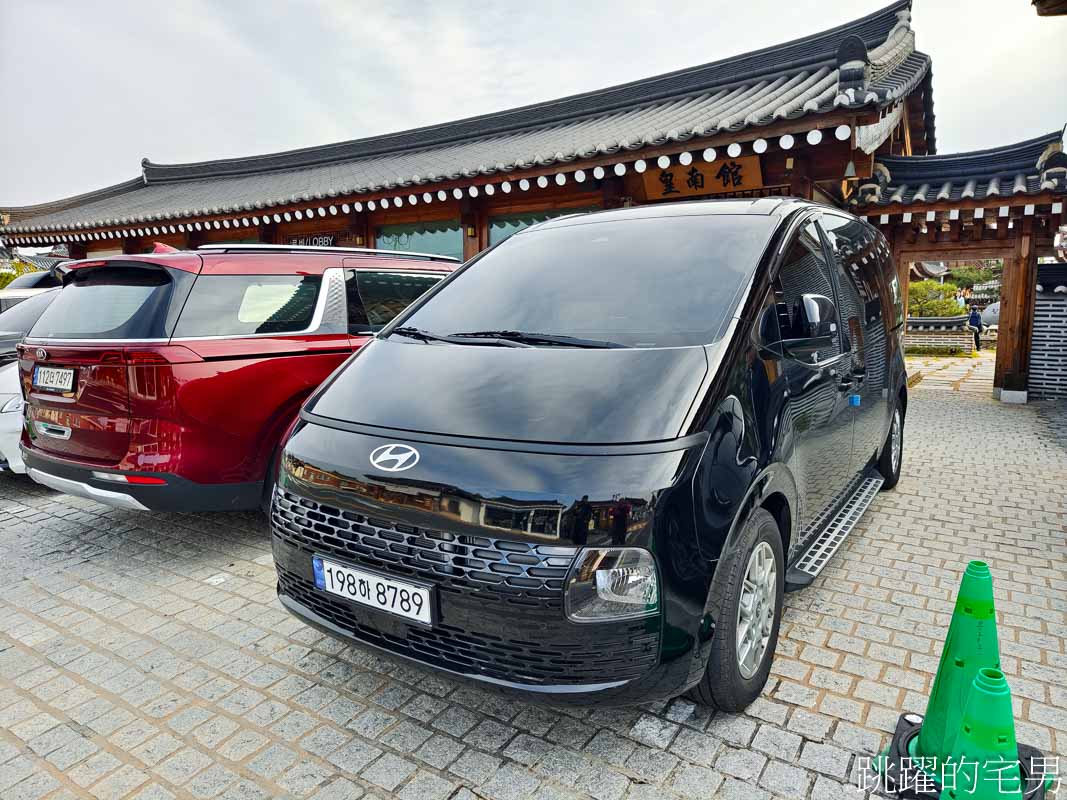 [韓國旅遊]慶州瞻星臺첨성대-韓國秋天不只有楓葉，絕美粉黛亂子草粉紅風暴，住宿慶州韓屋皇南館，月晴橋美食素食推薦校村家三百家