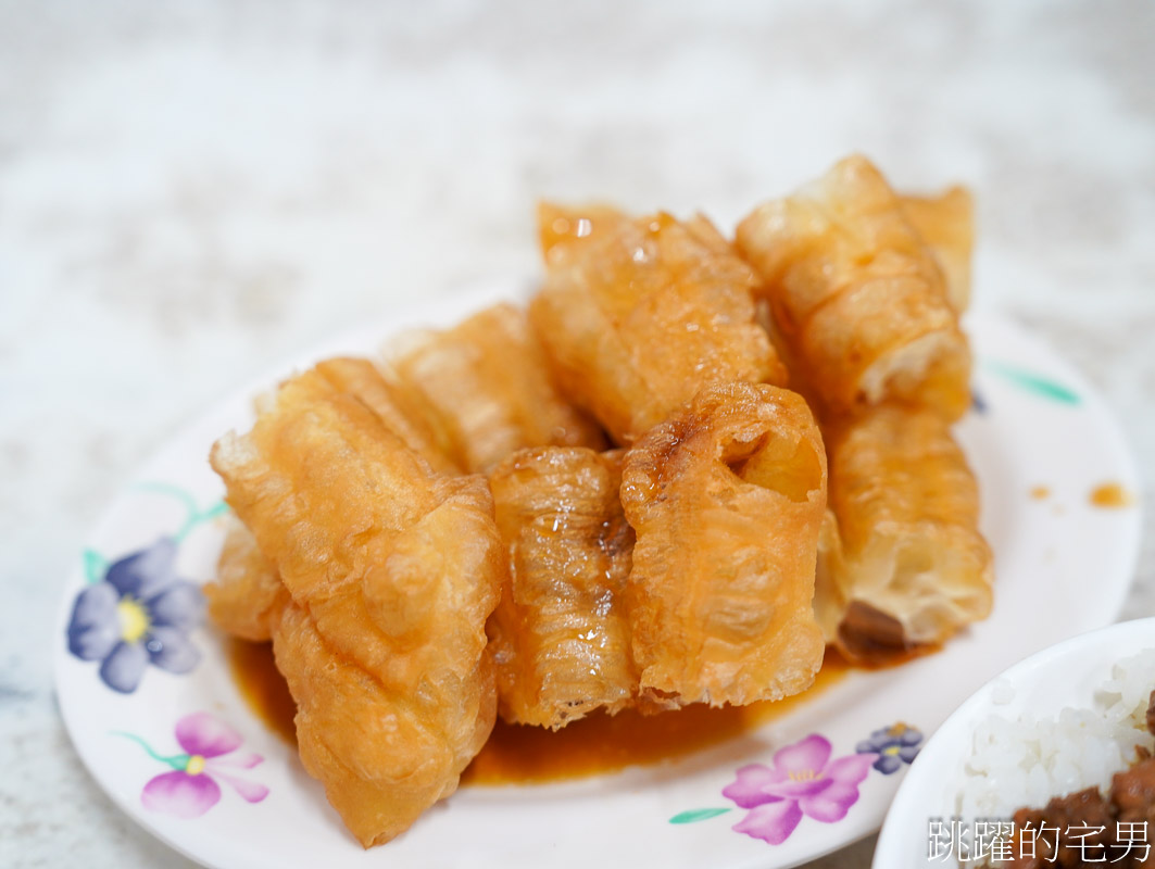 [花蓮早餐]台南虱目魚-這家花蓮小吃價錢實惠，早餐賣到中午人潮滿滿!