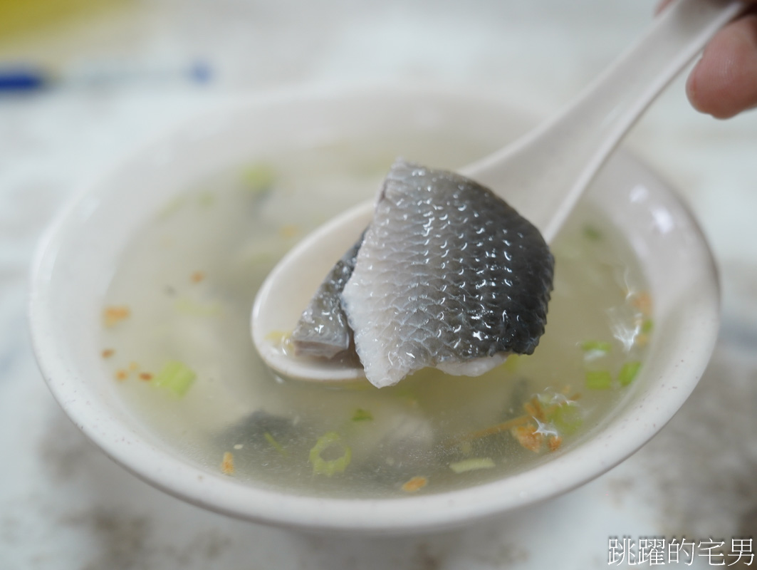 [花蓮早餐]台南虱目魚-這家花蓮小吃價錢實惠，早餐賣到中午人潮滿滿!