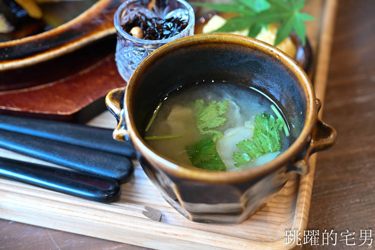 [鳥取美食] Parlor Kabuyu-鳥取自駕旅途中溫泉老宅咖啡廳，パーラー株湯布丁超級好吃，午餐主菜給你三份肉還附甜點 ，吃完直接想再訪鳥取咖啡廳！