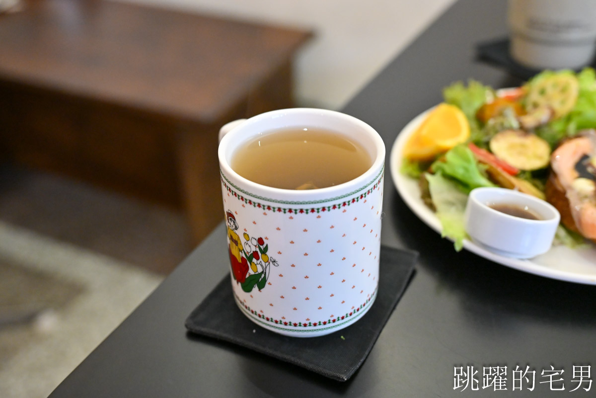 [花蓮早午餐] 棲根-香料藍鑽蝦口感好，好吃焦糖鮭魚酸種三明治，營業至17:30