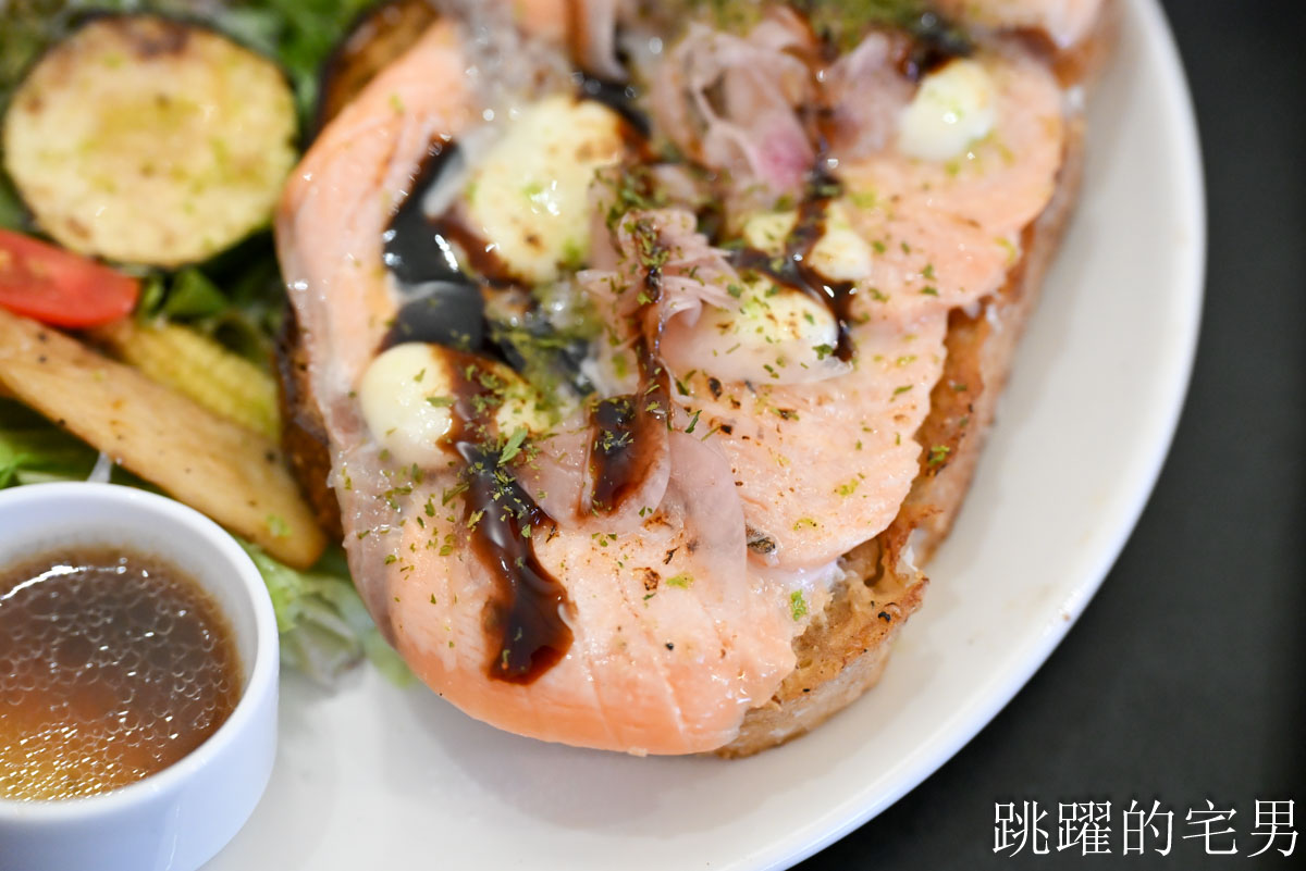 [花蓮早午餐] 棲根-香料藍鑽蝦口感好，好吃焦糖鮭魚酸種三明治，營業至17:30