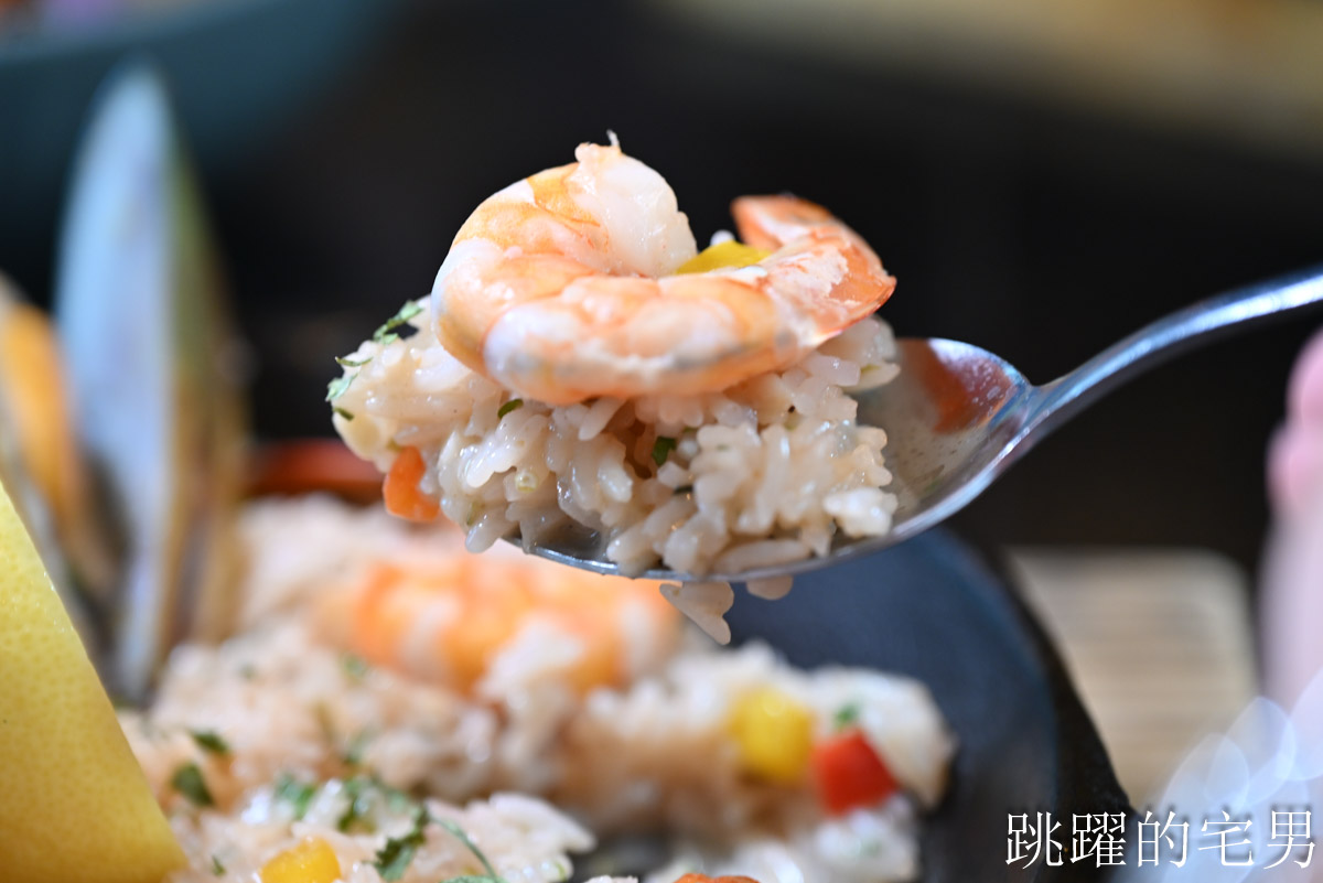 [忠孝敦化餐酒館推薦]ABV加勒比海餐酒館忠孝店-聚會爽嗑50盎司窯烤牛排雞腿、髒髒雞、香辣法士達，大口吃肉直接封頂，東區餐酒館