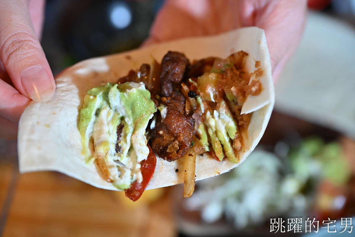 [忠孝敦化餐酒館推薦]ABV加勒比海餐酒館忠孝店-聚會爽嗑50盎司窯烤牛排雞腿、髒髒雞、香辣法士達，大口吃肉直接封頂，東區餐酒館