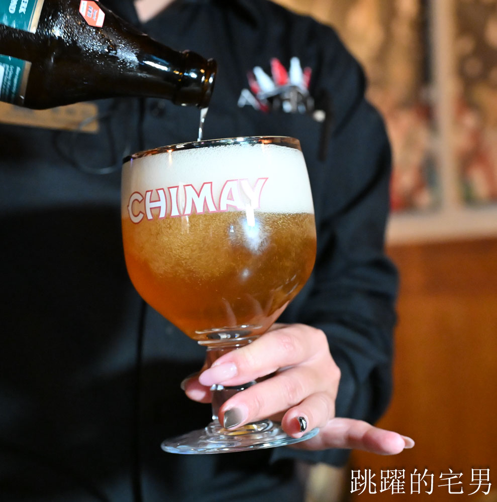 [新竹日式料理] ABV日式居酒屋新竹店-驚艷火焰日式料理，超愛大阪燒、熱炒，百款酒類營業凌晨2點，新竹餐酒館推薦