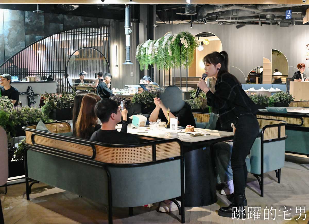 [信義區餐酒館]Oscar Lounge搬家-佔地百坪台北101旁酒吧，信義區Live House現場氣氛超好