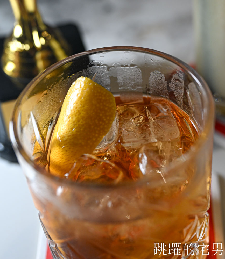 [信義區餐酒館]Oscar Lounge搬家-佔地百坪台北101旁酒吧，信義區Live House現場氣氛超好