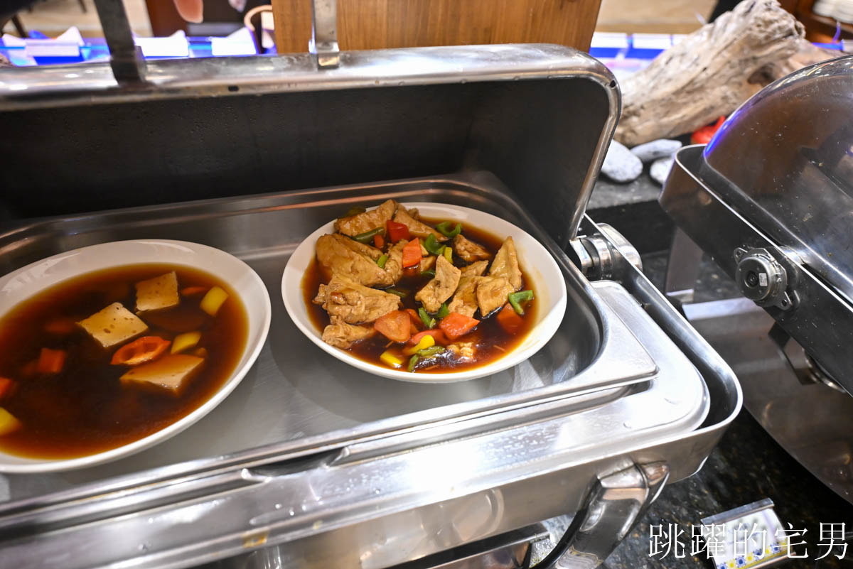 [花蓮吃到飽]福容大飯店花蓮早餐吃到飽平日不限時價格只要360元，還可以吃到下午1點鐘，限時優惠即日起至年底