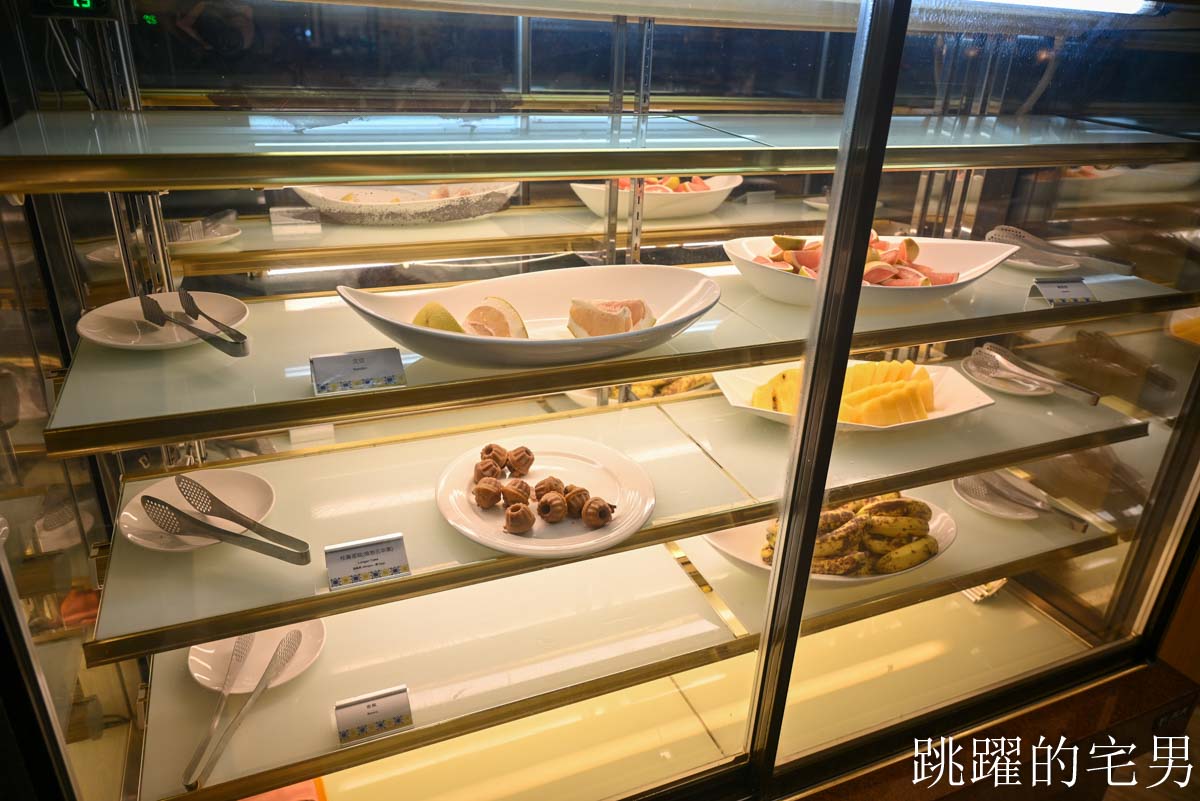 [花蓮吃到飽]福容大飯店花蓮早餐吃到飽平日不限時價格只要360元，還可以吃到下午1點鐘，限時優惠即日起至年底