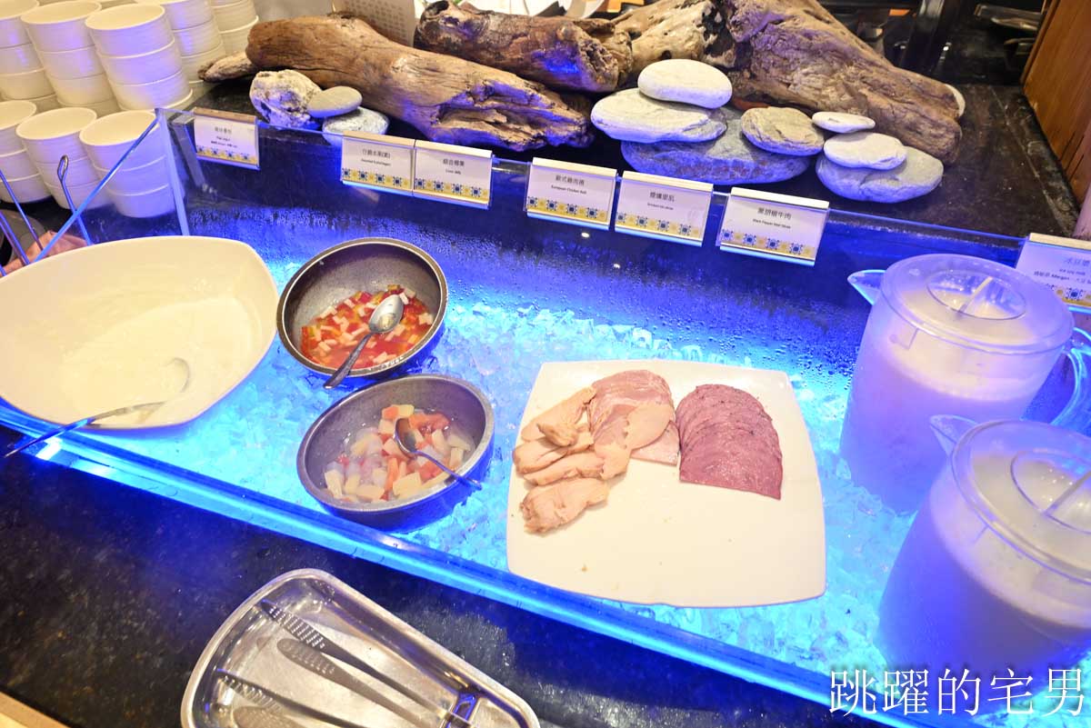 [花蓮吃到飽]福容大飯店花蓮早餐吃到飽平日不限時價格只要360元，還可以吃到下午1點鐘，限時優惠即日起至年底