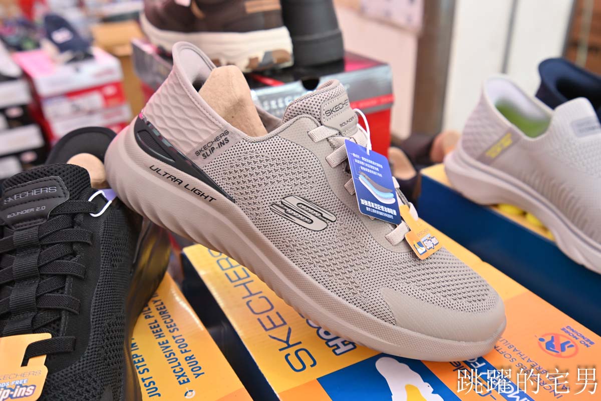 花蓮人必衝 ! 最大5棚特賣會開炸！萬件牛仔褲390、長袖綿T服飾100、冬季外套688、行李箱990、棉被990元起，品牌球鞋童鞋、39元生活百貨，全家需求一次滿足！