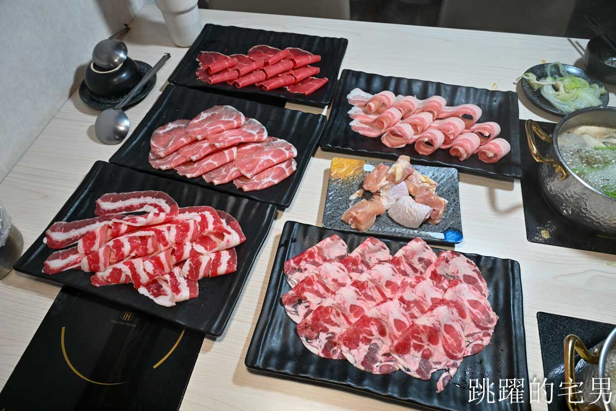 [霧川鍋物]花蓮吃到飽火鍋399元不受服務費，厚切台灣豬肉、雞腿肉很加分! 還有泰國明果冰淇淋