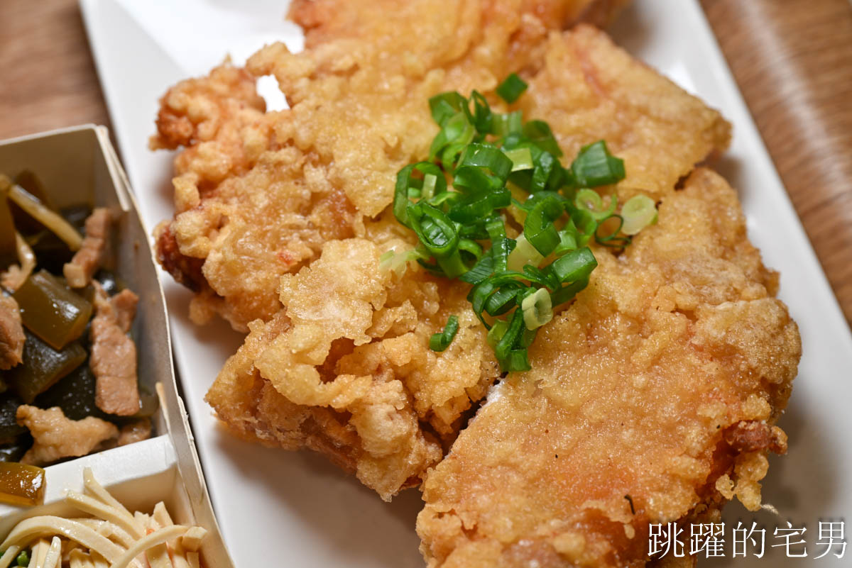 [花蓮美食]夏日時光SummerTime盒餐專賣店-超乾淨花蓮便當店我還以為我吃簡餐，6道配菜+1碗湯，份量給足超加分