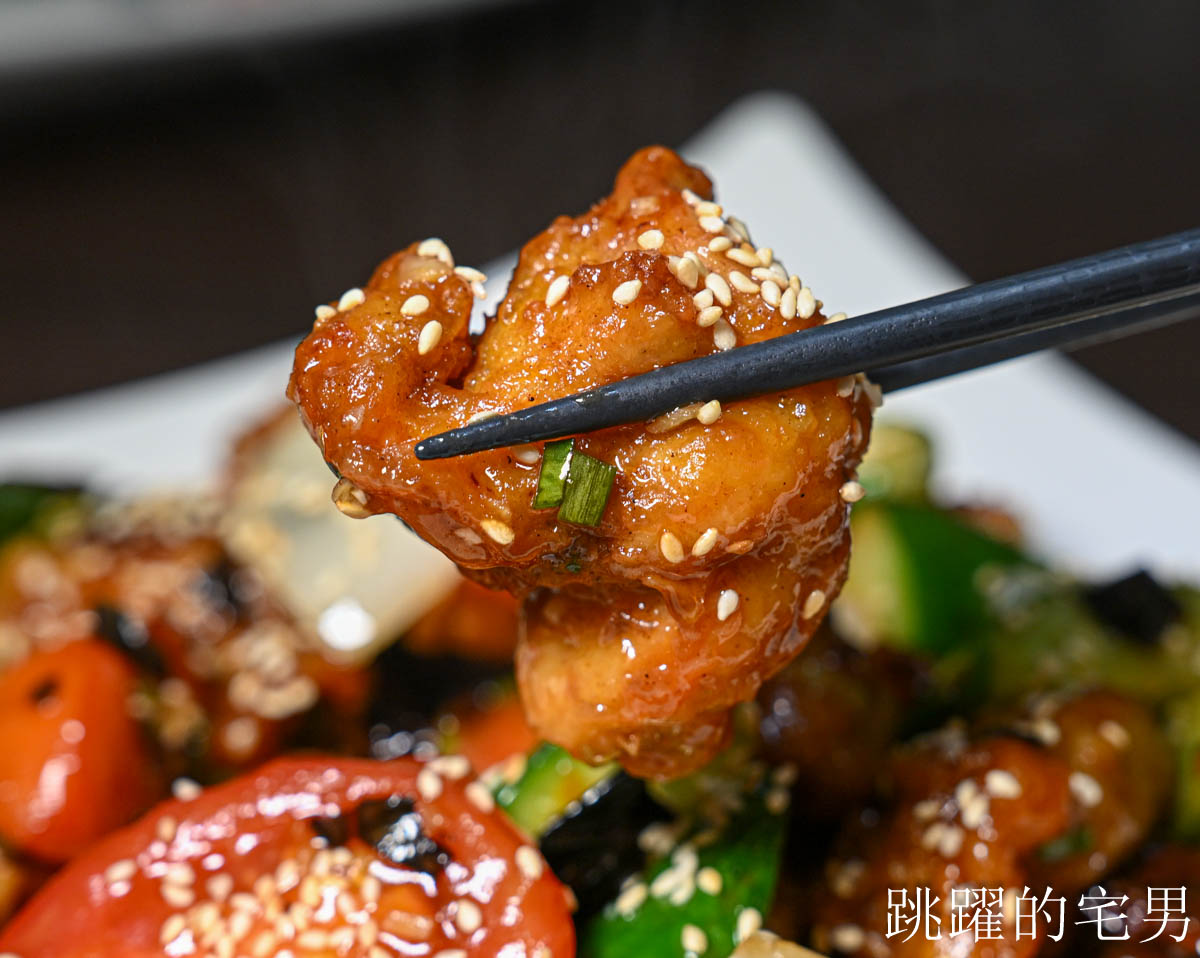 [花蓮美食]二訪外婆家餐館(預約制)- 花蓮無菜單料理高C/P值份量足，椒鹽炸豬腳超Q彈，佛心開瓶費旁邊有大停車場超方便，花蓮聚餐餐廳推薦