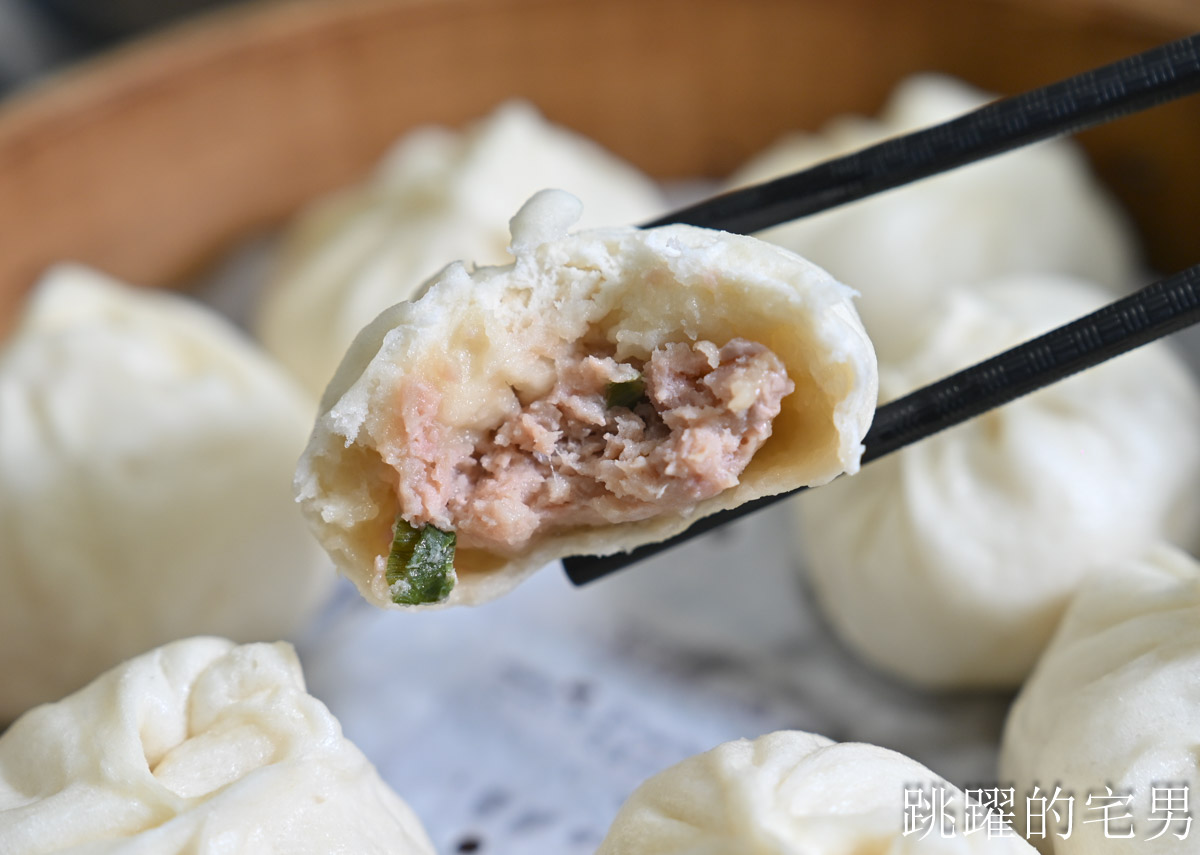 [花蓮美食]來來小籠包重新裝潢-在地人也會吃的花蓮小籠包、麵皮口感好，靈魂醬汁沾下去就對了