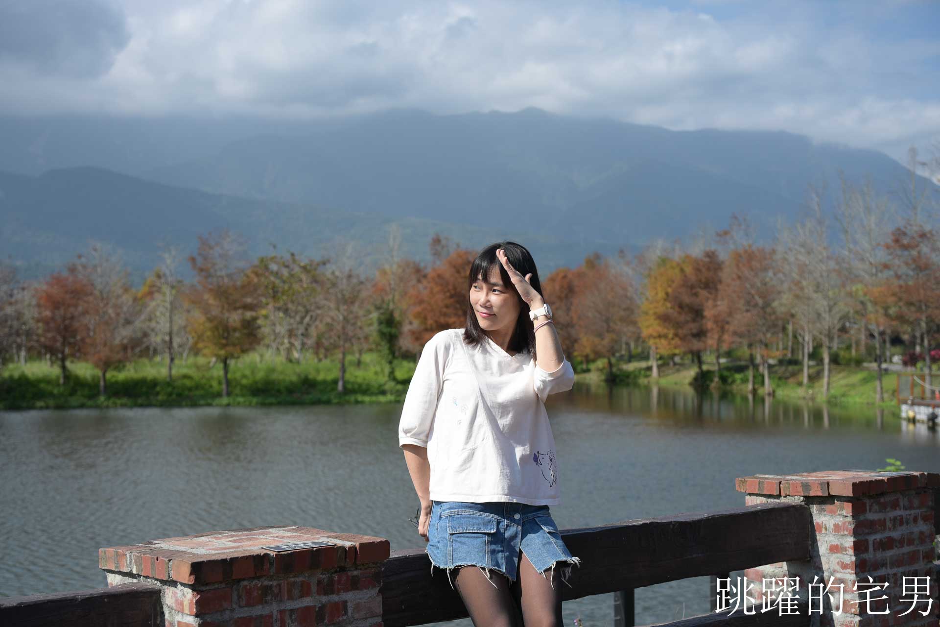 [花蓮壽豐景點懶人包]夢幻星巴克「星巴克花蓮理想門市」理想PAARK水岸生活坐擁絕美湖景環繞著落羽松，進駐9家在地美味，文青選物神農生活 這裡根本在歐洲，搭船遊遍落羽松湖畔