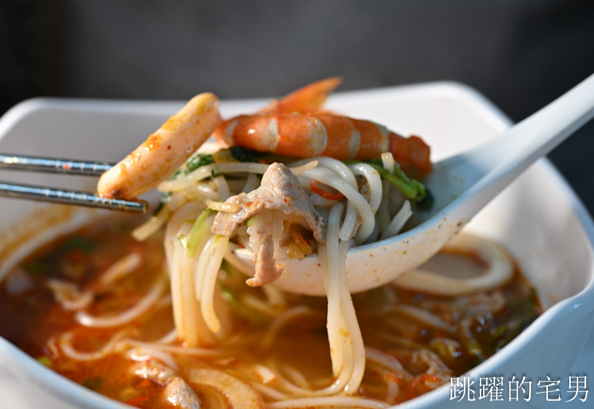 [花蓮美食]金玉越南料理牛肉河粉 : 樹下濃郁花蓮越南料理真有出國FU，推薦酸辣河粉、香茅雞腿真特別