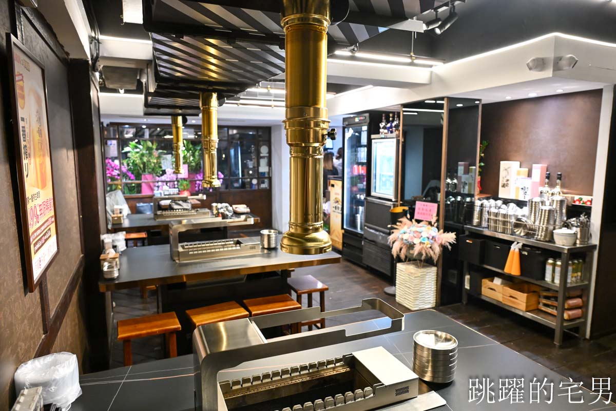 [忠孝敦化美食]羊騷殿台北敦化店-吃過回不去，小羔羊嫩到不行，烤羊油香爆，完全打到我的味蕾! 居然還有炒乾羊肉爐超特別，熱炒台北啤酒喝到飽