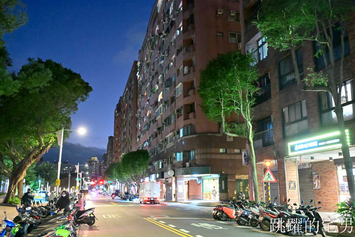 [中和美食]新淘淘鐵板燒-台北犇主廚親自操刀！399元起吃到高級鐵板套餐，白飯湯品吃到飽，虎蝦鮑魚升級必點！中和鐵板燒推薦