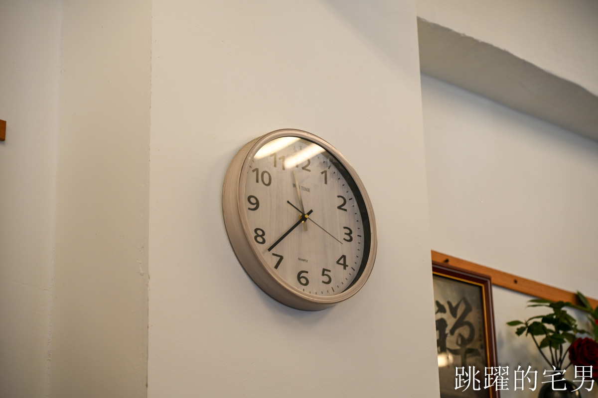 [新竹美食推薦]九添福牛肉麵館-超夯新竹牛肉麵，不到1年就得到食尚玩家、米其林必比登推介，10分鐘客滿真不是蓋的 !