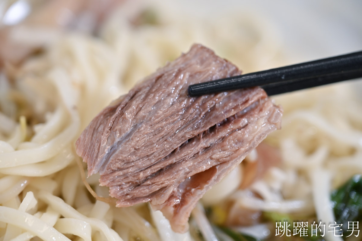 [新竹美食推薦]九添福牛肉麵館-超夯新竹牛肉麵，不到1年就得到食尚玩家、米其林必比登推介，10分鐘客滿真不是蓋的 !