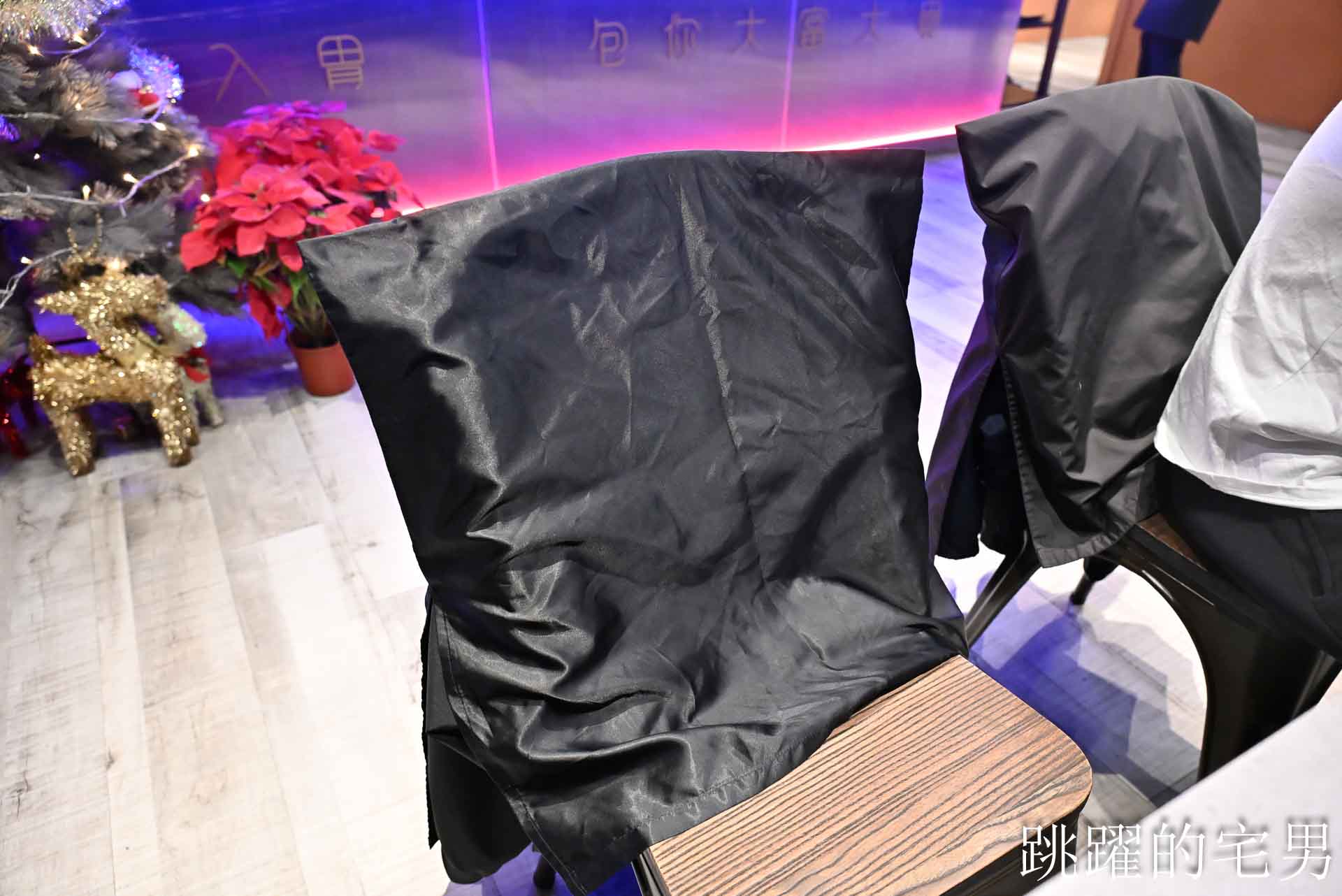 [花蓮燒肉吃到飽]石屋燒肉:  在地人激推的花蓮吃到飽強者，不只和牛哈根達斯吃到飽、雙爐火烤，暖心服務完全戳中心坎裡