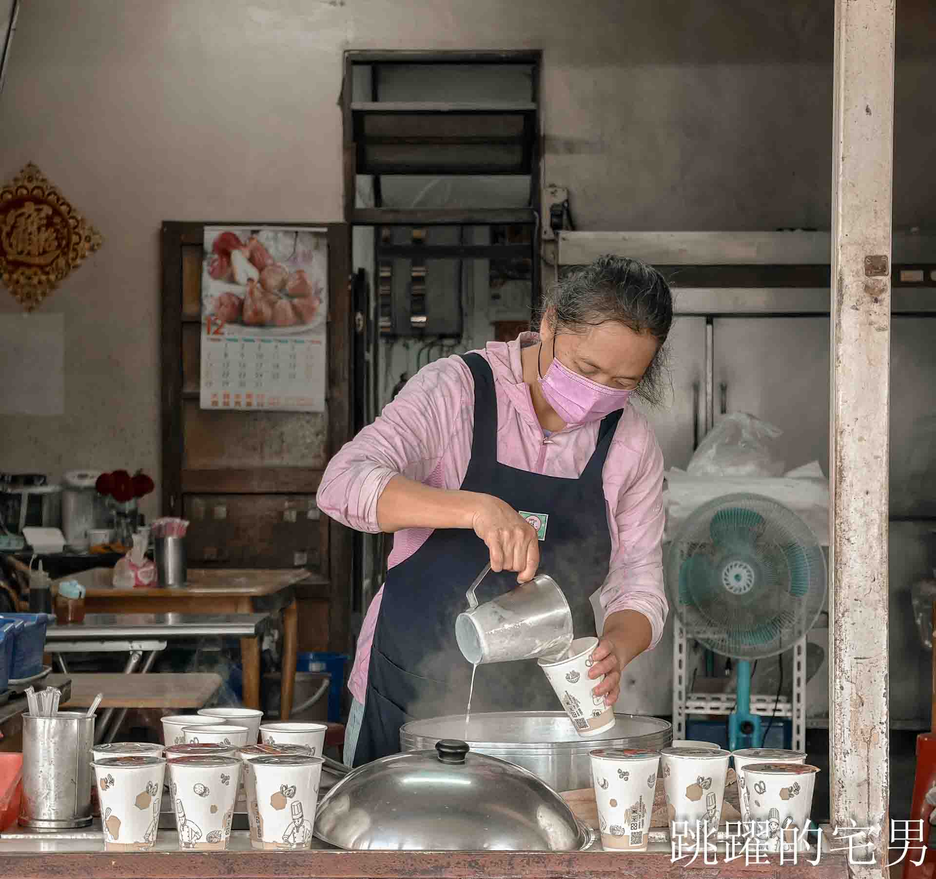 [花蓮美食]一元飯店-再訪超過70年花蓮早餐，超愛乾烙韭菜盒、蔥餅，花蓮水煎包推薦