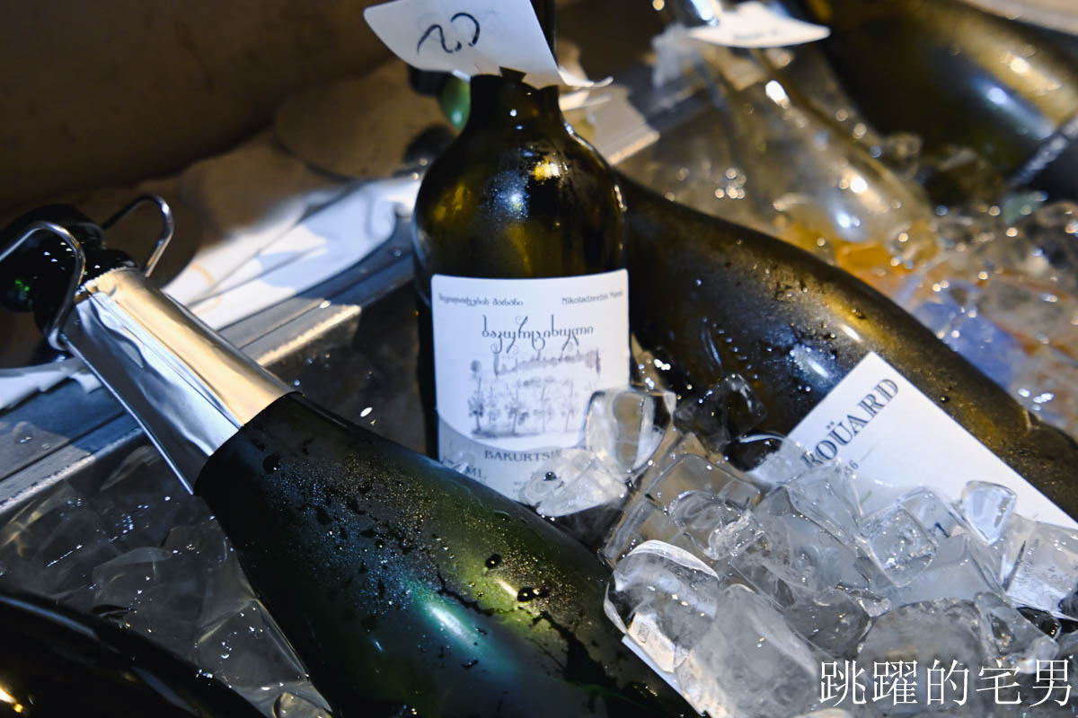 [市政府站美食推薦]Bouillon布雍家-超難訂信義區餐酒館，6人低消$15000，令人驚豔的鹿肉與極濃蝦油蝦子，毀譽參半的羊肉