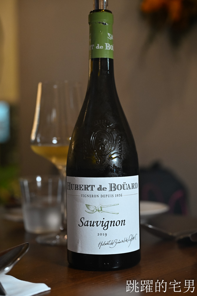 [市政府站美食推薦]Bouillon布雍家-超難訂信義區餐酒館，6人低消$15000，令人驚豔的鹿肉與極濃蝦油蝦子，毀譽參半的羊肉