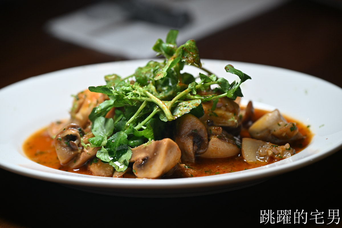 [市政府站美食推薦]Bouillon布雍家-超難訂信義區餐酒館，6人低消$15000，令人驚豔的鹿肉與極濃蝦油蝦子，毀譽參半的羊肉